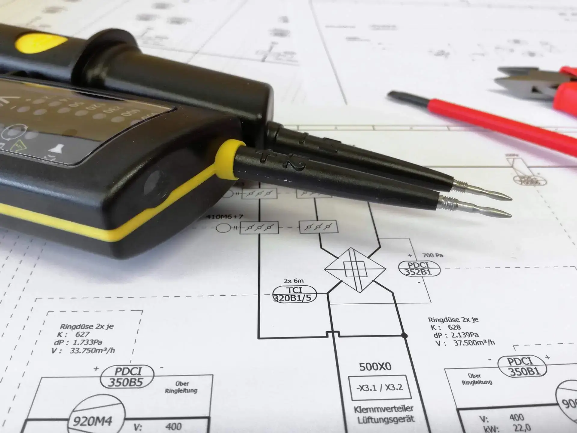 Get your EICR certificate Limehouse in Limehouse